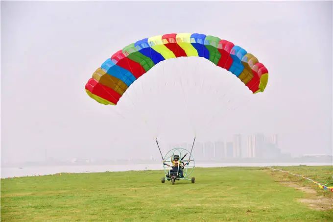 kaiyun玩在安阳丨2024第十六届安阳航空运动 文化旅游节系列活动(图4) kaiyun玩在安阳丨2024第十六届安阳航空运动 文化旅游节系列活动(图4)