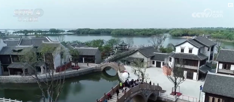 文旅深度融合优质活动频繁“上新” 假日旅游市场“热点更热”“淡季不冷kaiyun中国官方网站”(图5) 文旅深度融合优质活动频繁“上新” 假日旅游市场“热点更热”“淡季不冷kaiyun中国官方网站”(图5)