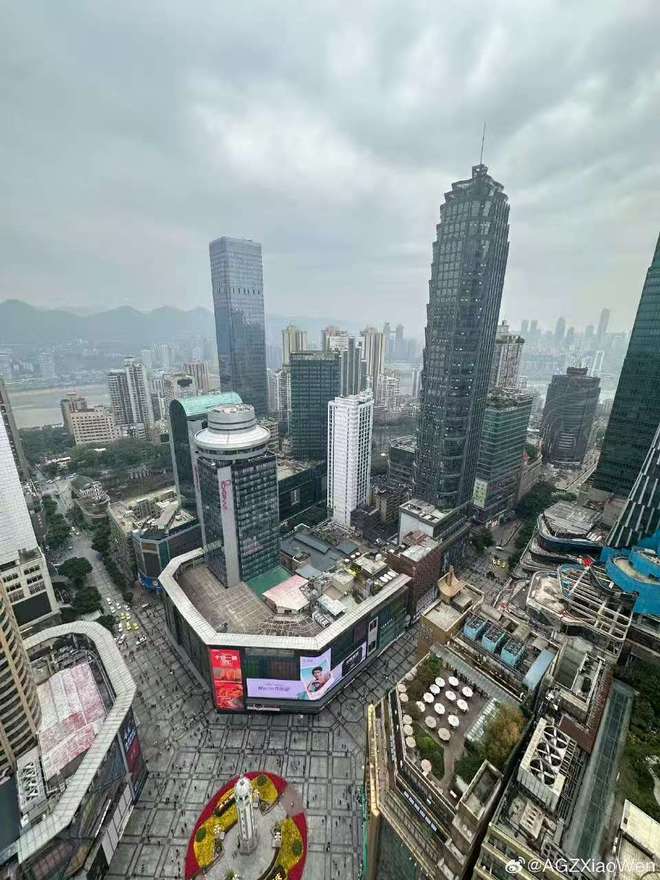 2025重庆必玩景点:四日游最新网红打卡地+交通攻略(图2) 2025重庆必玩景点:四日游最新网红打卡地+交通攻略(图2)