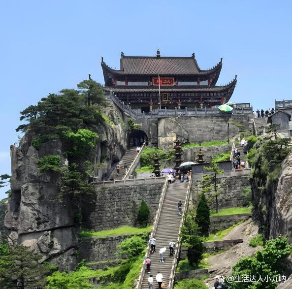 安徽省内旅游景点排行榜前十名2025安徽十大美景美食推荐收藏(图3) 安徽省内旅游景点排行榜前十名2025安徽十大美景美食推荐收藏(图3)