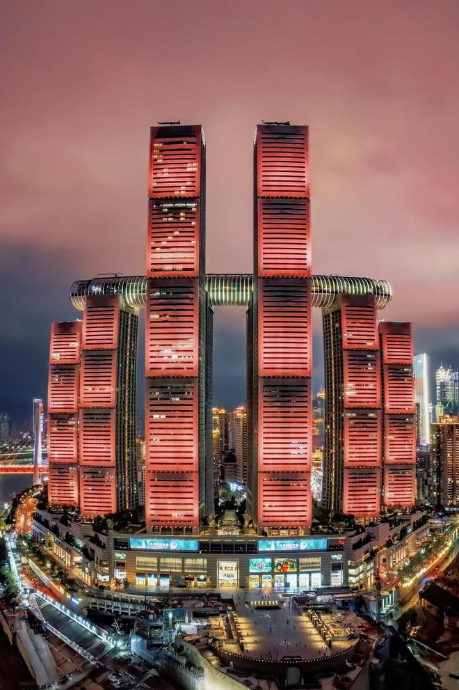 2025重庆旅游景点与行程全攻略附赠可直接套用重庆的经典行程(图3) 2025重庆旅游景点与行程全攻略附赠可直接套用重庆的经典行程(图3)