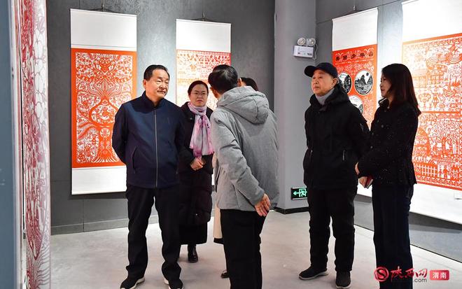 美好临渭魅力乡村——2025年全国剪纸精品展进景区活动启动(图3)