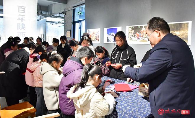 美好临渭魅力乡村——2025年全国剪纸精品展进景区活动启动(图6)